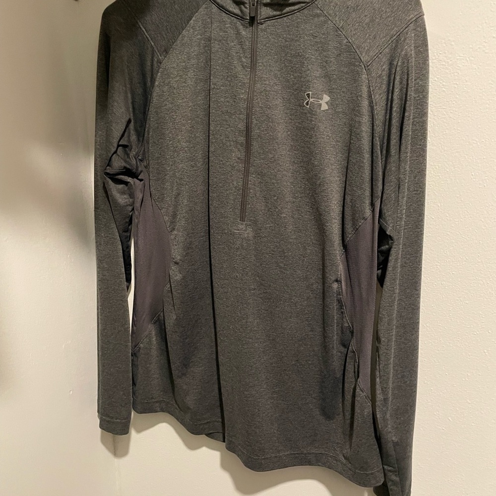 Under Armour Gray Lightweight Shirt